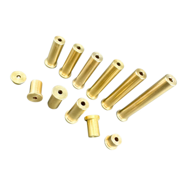 golf brass tip weight of different size to insert the golf club head, adjust the swing weight